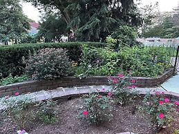 VAAST Bed & Breakfast