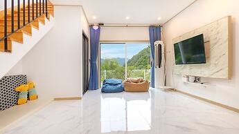 Gapyeong Gamseong216 Poolvilla Pension