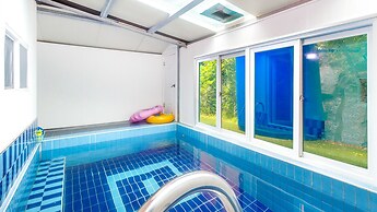 Gapyeong Gamseong216 Poolvilla Pension