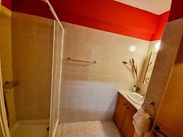 Dock Holiday Pool Apartment