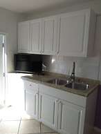 Room in Apartment - Small Cozy Apartment