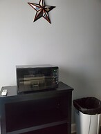 N Gladstone Rental Minutes to Downtown Perfect for Families or Busines