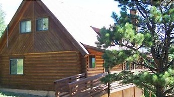 Entire Charming Cabin With Lake And Mountain View