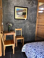 Room in Studio - Cozy Studio With Heating Near San Cristobal Centre