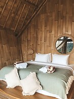 Kalma Bamboo Eco Lodge