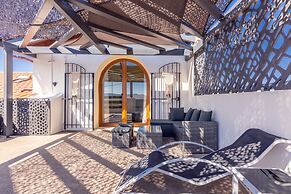 Thrapsano House at Iraklion Crete. For up to 8 Persons