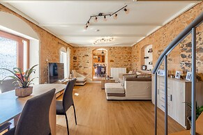 Thrapsano House at Iraklion Crete for up to 8 Persons