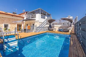 Thrapsano House at Iraklion Crete for up to 8 Persons