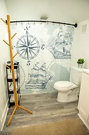 Family Home With Private Pool & Yard Only 24 Mi to Disney