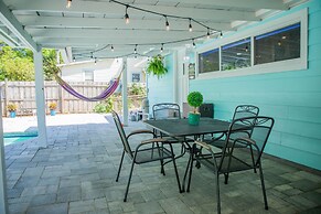 Family Home With Private Pool & Yard Only 24 Mi to Disney