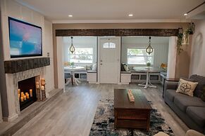 Family Home With Private Pool & Yard Only 24 Mi to Disney