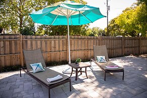 Family Home With Private Pool & Yard Only 24 Mi to Disney