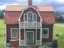 Cozy House On Norderon For Up To 8 People