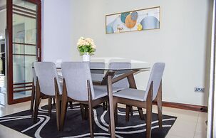 Lusaka Luxe - Your Private Oasis Awaits in the Heart of Zambia