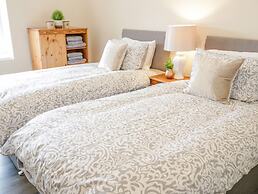 Gerrard House Apartment