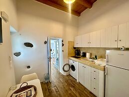 Siesta Villas, Cycladic Elegance With Castle View