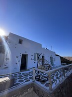 Siesta Villas Nearby Tzanaki Beach