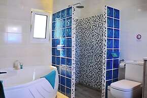 Beautiful Cottage sea View, Near the Beach, Greece