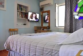 Beautiful Cottage sea View, Near the Beach, Greece