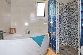 Beautiful Cottage sea View, Near the Beach, Greece