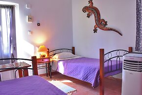 Beautiful Cottage sea View, Near the Beach, Greece