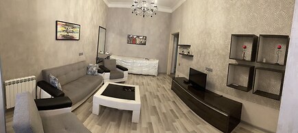 AZNEFT SEASIDE  DELUXE APARTMENT