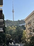 AZNEFT SEASIDE  DELUXE APARTMENT