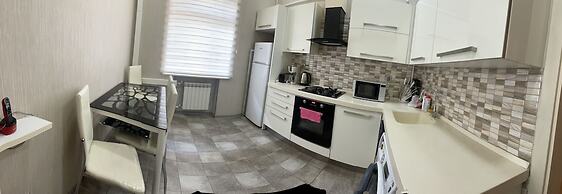 AZNEFT SEASIDE  DELUXE APARTMENT