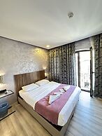 Taxim Alyon Suite Hotel