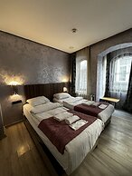 Taxim Alyon Suite Hotel