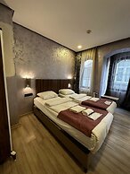 Taxim Alyon Suite Hotel