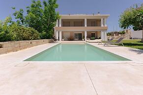 Blue Sky Villa in Crete