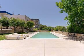 Blue Sky Villa in Crete