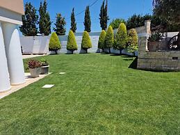 Blue Sky Villa in Crete