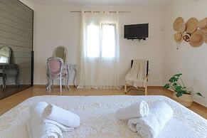 Blue Sky Villa in Crete