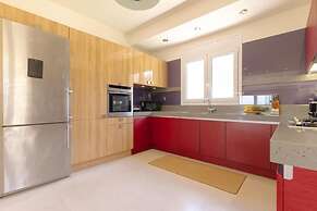 Blue Sky Villa in Crete