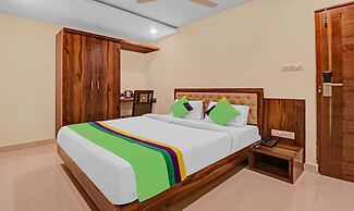 Treebo Krishnam Boutique