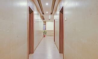 Itsy Hotels Sri Sai Grand Inn