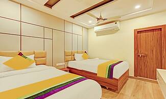 Itsy Hotels Sri Sai Grand Inn