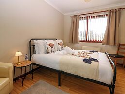 48 Edenbank Road