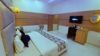 OLYMPUS HOTEL & SUITES