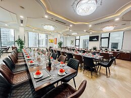 The Sail Hotel - My Khe Beach