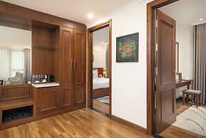 The Sail Hotel - My Khe Beach