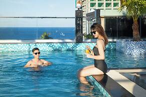 The Sail Hotel - My Khe Beach