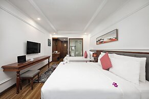 The Sail Hotel - My Khe Beach