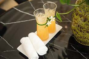 The Sail Hotel - My Khe Beach