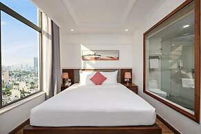 The Sail Hotel - My Khe Beach