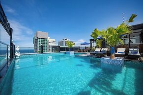 The Sail Hotel - My Khe Beach