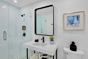 The Retreat at Anna Maria Island Inn