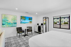 The Retreat at Anna Maria Island Inn